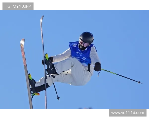 [冰雪]世界自由式滑雪锦标赛 U型场地女子决赛.